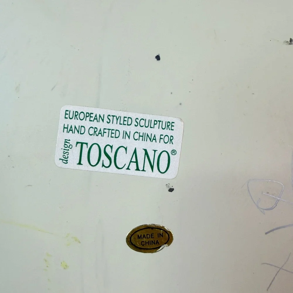 Design Toscano design toscano